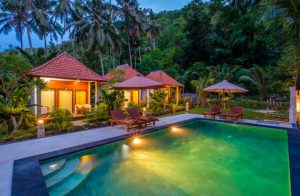 Crystal Bay Beach Bungalow Nusa Penida